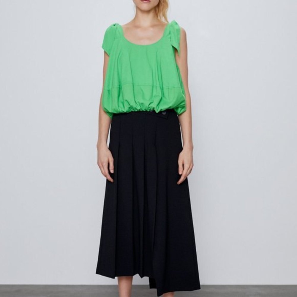 Green Zara Shoulder Ties Sleeveless Top (NWT)